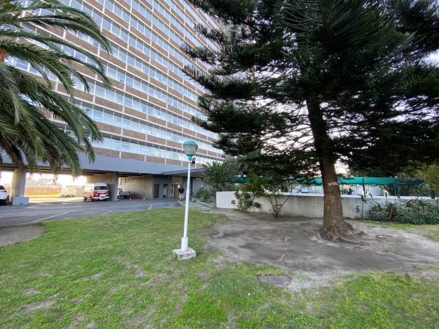 2 Bedroom Property for Sale in Townsend Estate Western Cape